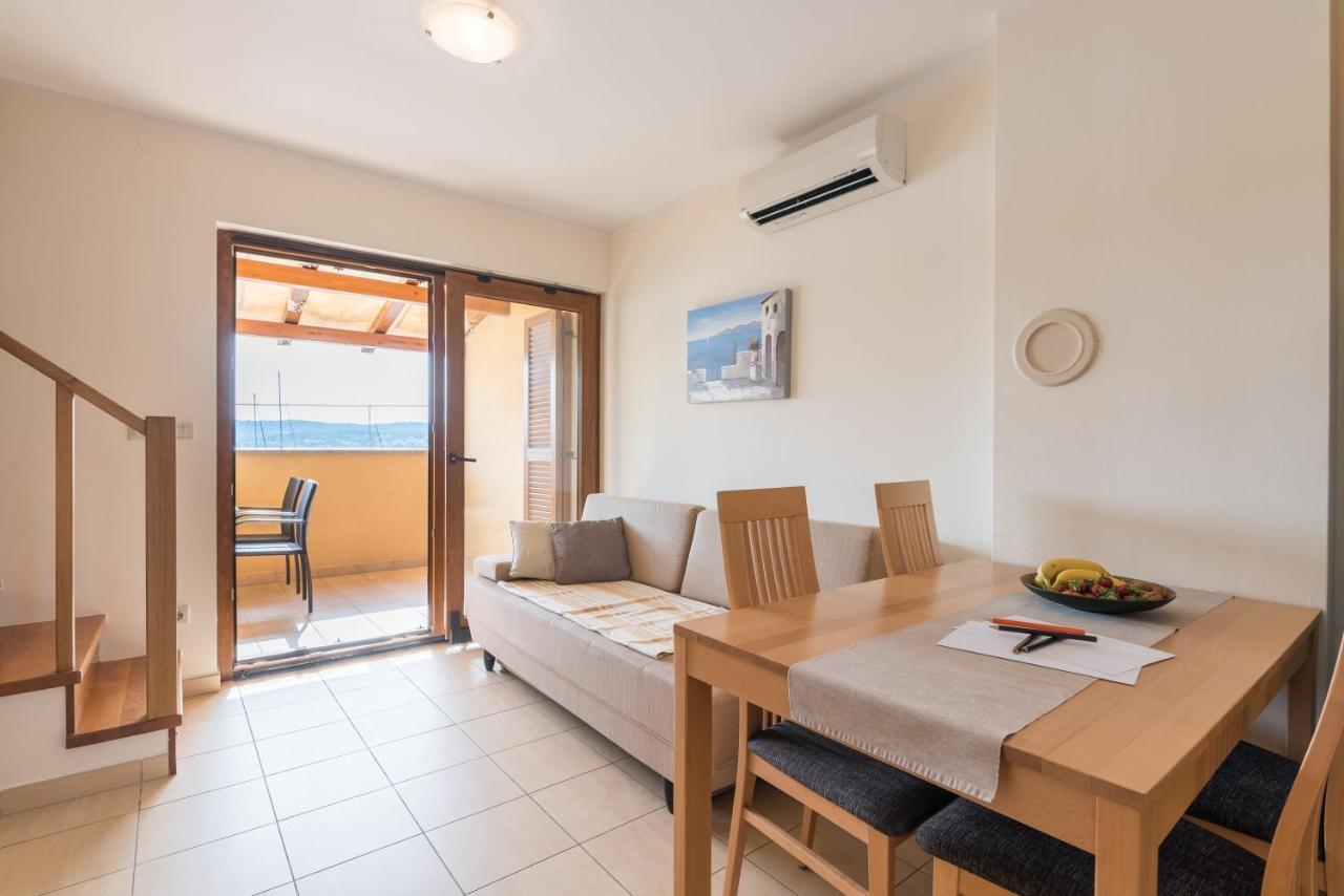 Apartments Insula Aurea Klimno Εξωτερικό φωτογραφία
